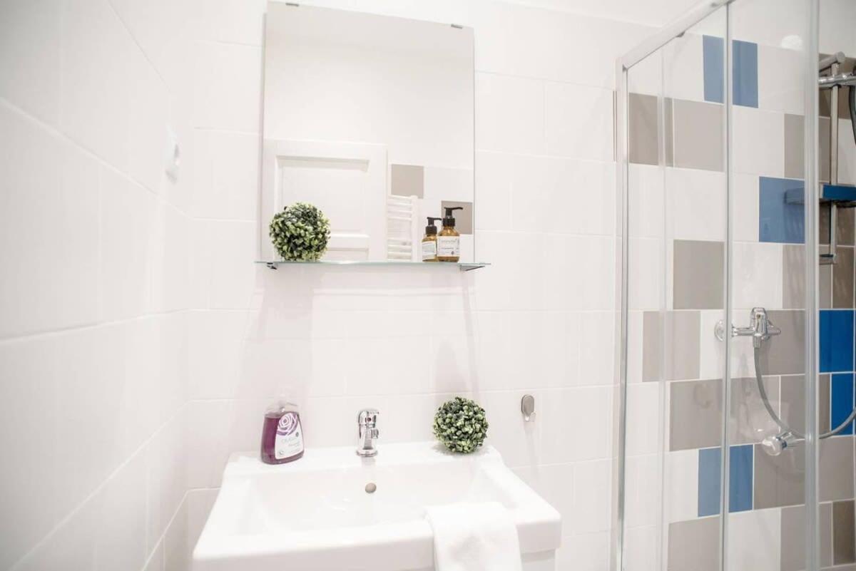 Cute, New And Modern In The Center Apartamento *